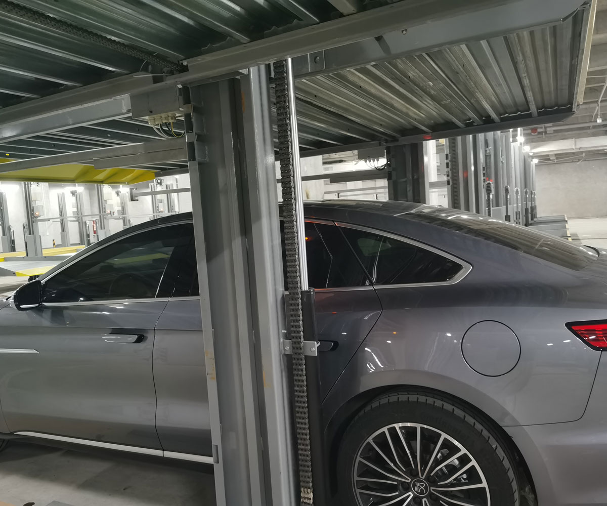 2柱停車立體車庫安裝.jpg