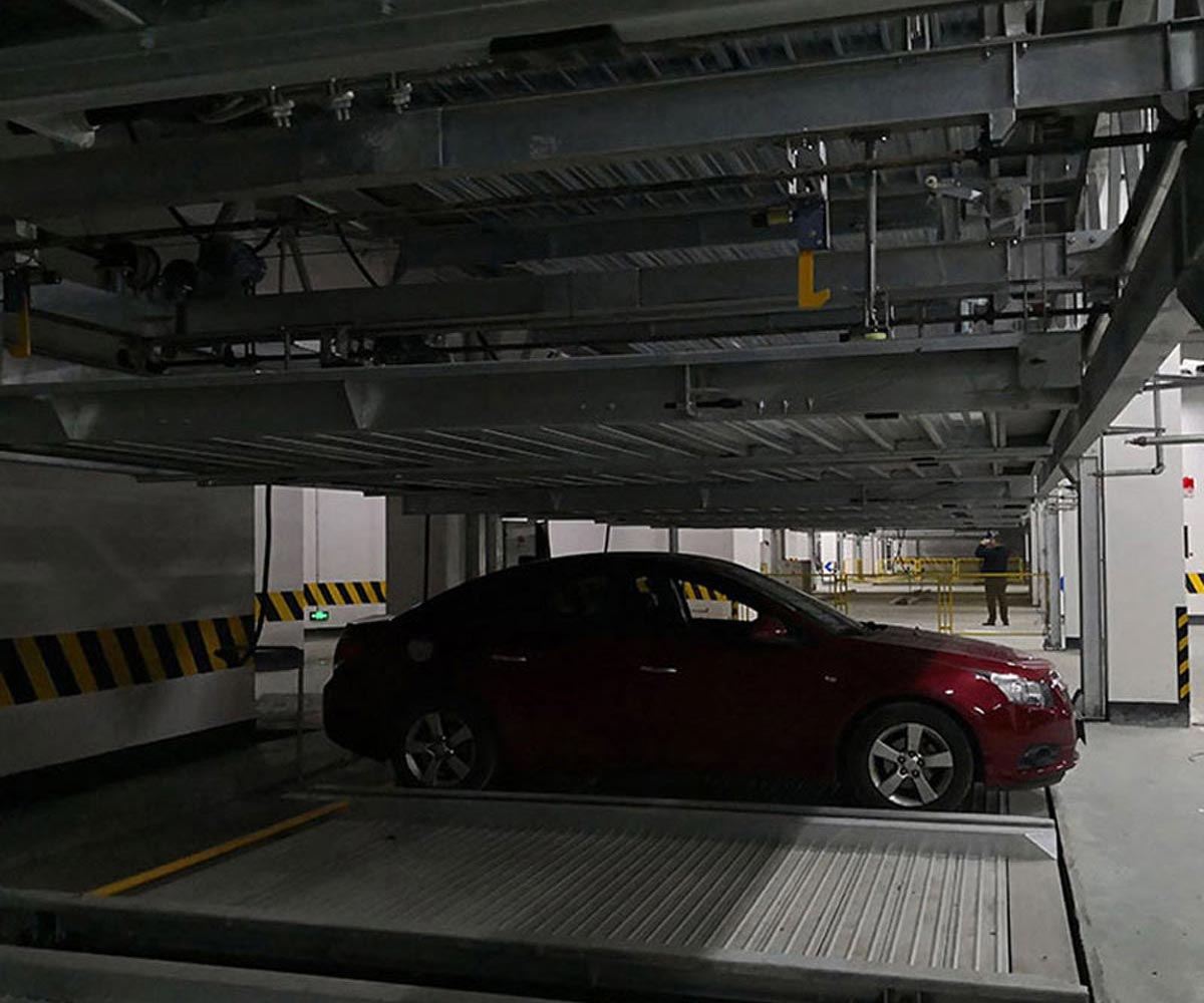 三層升降平移機械式停車位二手.jpg