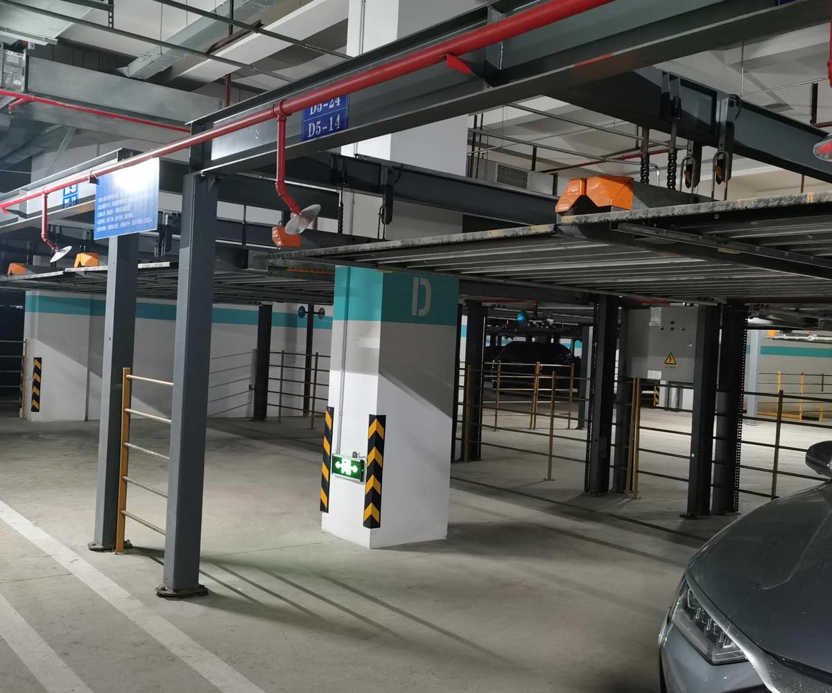 雙層簡易升降類機械式停車位